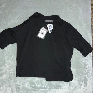 Black short sleeve blazer